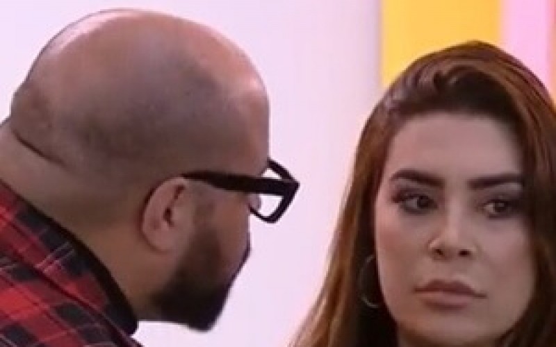 No paredão, Naiara ameaça desistir do BBB 22