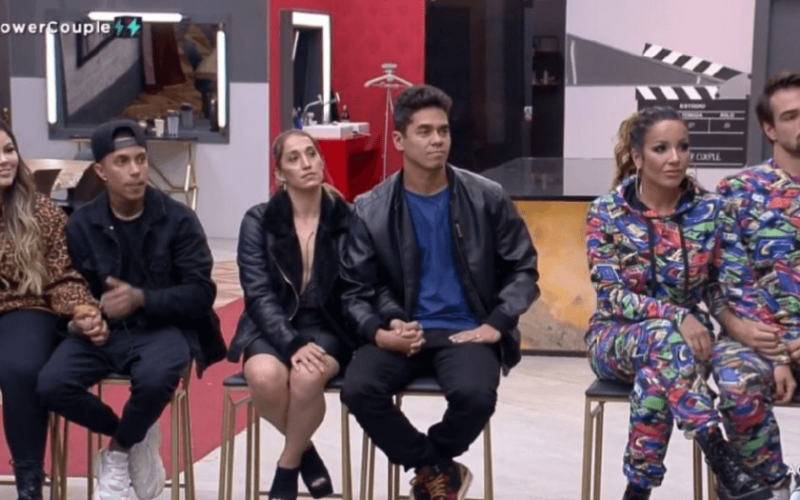 Enquete aponta que casal eliminado do Power Couple deve ser Renata e Leandro
