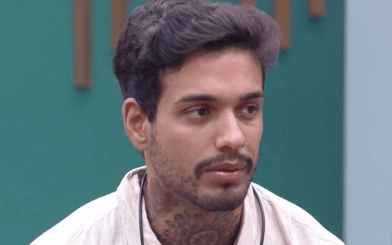 No Power Couple, Matheus topa tudo para sair da pindaÃba: