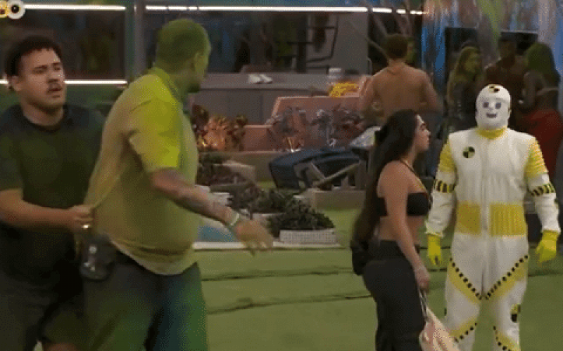 Produção tenta separar treta após Bin tentar agredir Davi e derrubar Buda