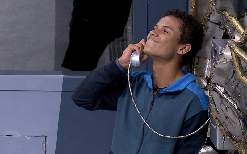Resumo BBB: Big Fone, Carolina e Tereza com pulseiras e muitas dúvidas sobre o Paredão