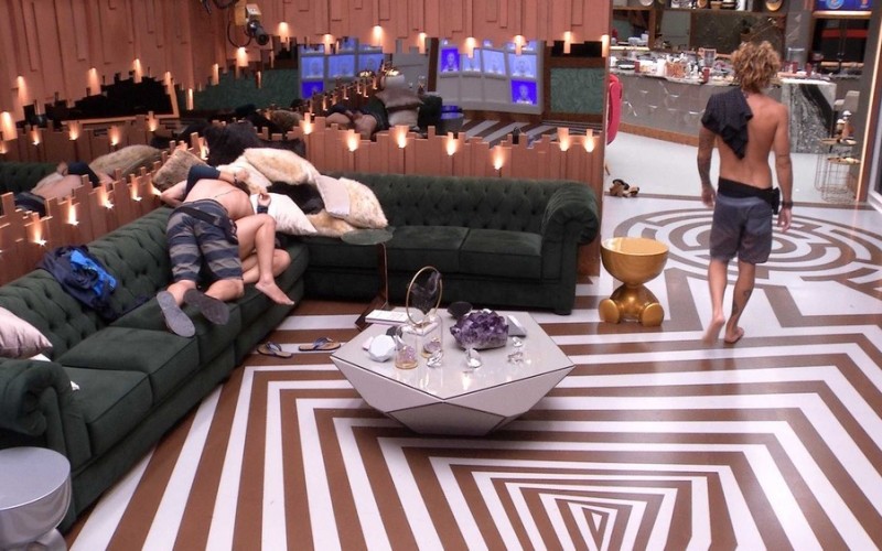 Resumo BBB: Brothers saem do Tá com Nada, projetam Prova do Líder e Alan lembra de Hana