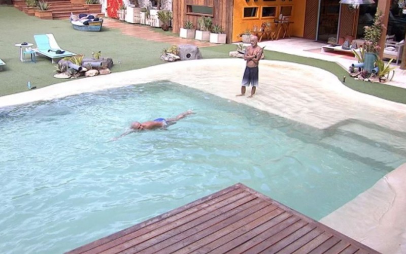 Resumo BBB: Kaysar encara desafio na piscina e Jéssica apara arestas com Ayrton e Gleici