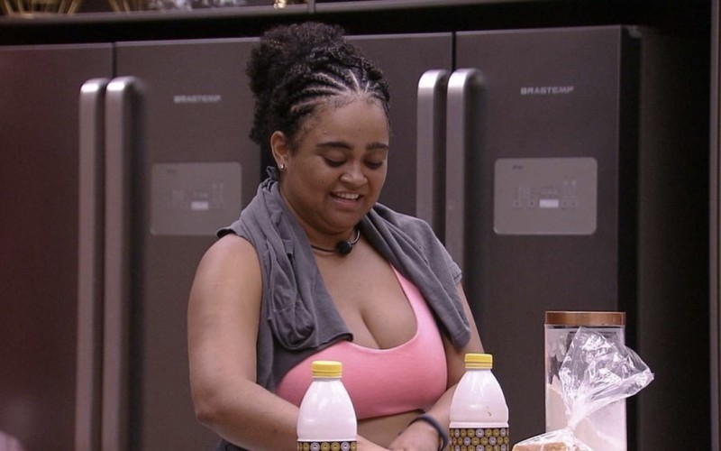 Resumo BBB: Líder reflexivo e Paula reclamando de louça suja são destaques da noite