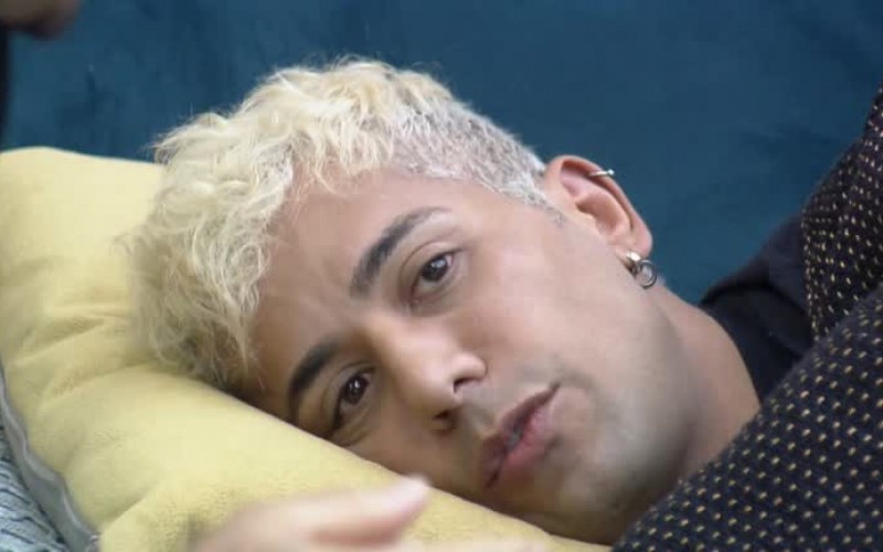 “Afinidade não se cobra”, diz Tiago para MC Gui - A Fazenda 13