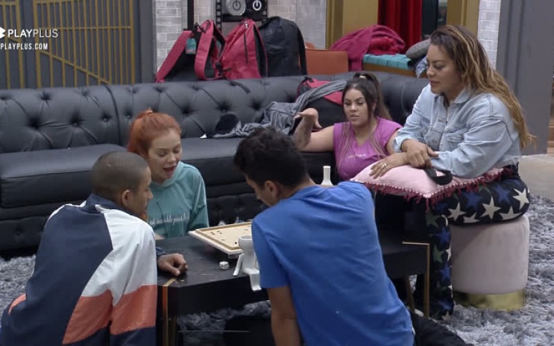 Após Prova dos Homens, casais se divertem com jogo de tabuleiro - Power Couple Brasil 5