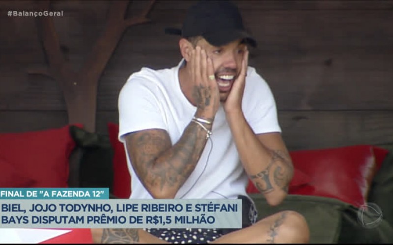 Biel, Jojo, Lipe e Stéfani recebem surpresa antes da final de A Fazenda 12