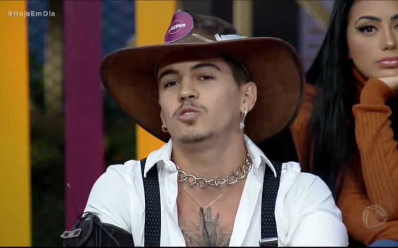 Biel lembra desavenças e indica Jojo para a Roça