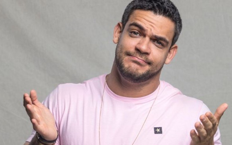 Caique Aguiar é o terceiro Exilado de Ilha Record 2