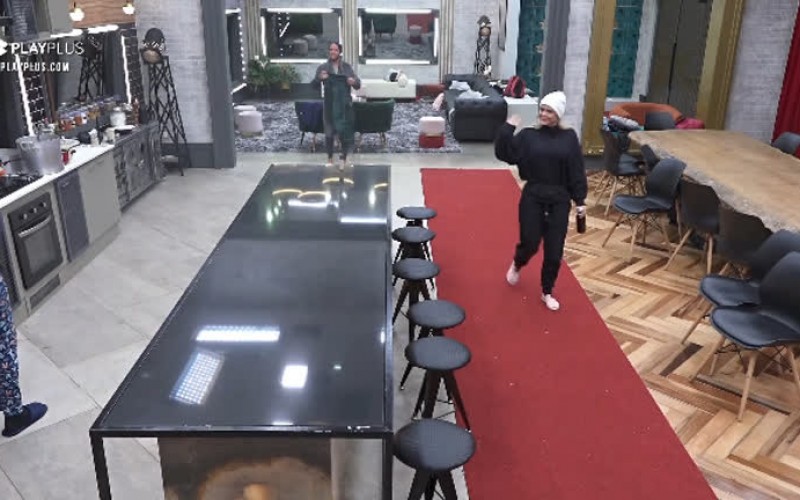 Casais acordam cedo nesta terça-feira (15) - Power Couple Brasil 5