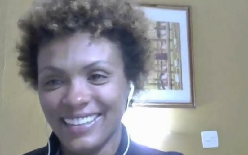 "Comprar briga com Jojo é um tiro no pé", diz Lidi Lisboa