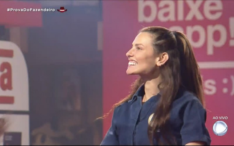 Dayane vence a Prova do Fazendeiro e comemora - A Fazenda 13