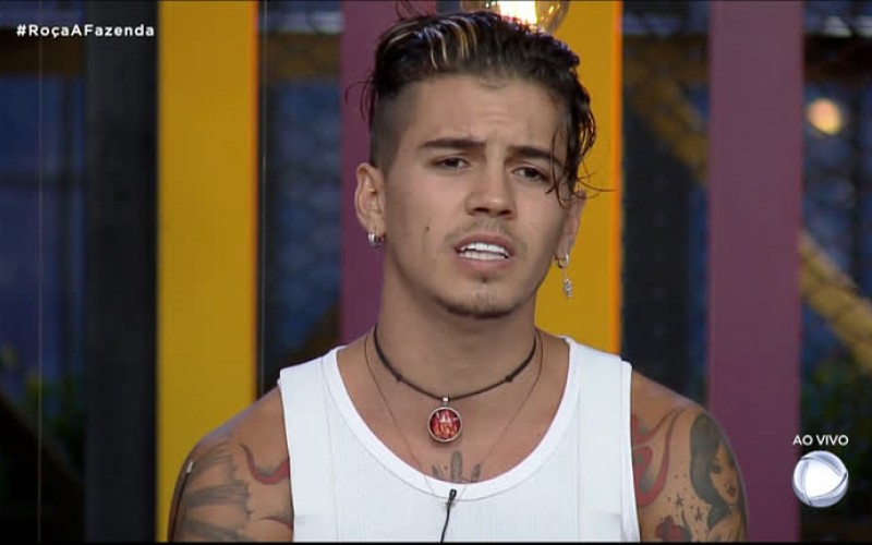 Depois de indicar Lipe para Roça, Biel vota em Lidi - A Fazenda 12