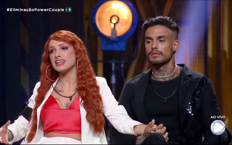 “Deu uma virada de chave ali”, afirma Brenda sobre confusão com Albert e Adryana| Power Couple Brasil 6