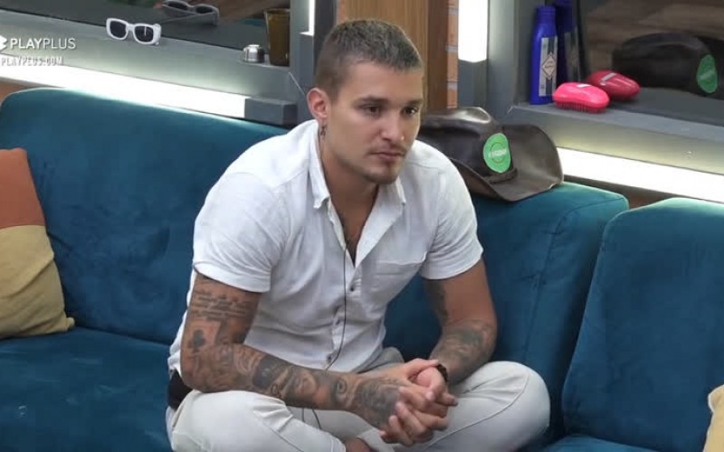 "Ela nunca foi alvo", declara MC Gui sobre Mileide Mihaile - A Fazenda 13