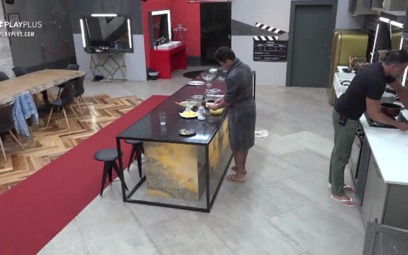 Fabio e JP limpam a cozinha da Mansão Power - Power Couple Brasil 5