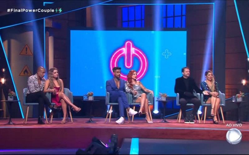 Galisteu pergunta aos finalistas qual momento resumiria suas trajetórias | Power Couple Brasil 6