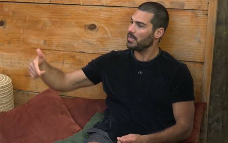 "Grandão bobão": Shay reclama de apelido com Radamés e questiona injustiça