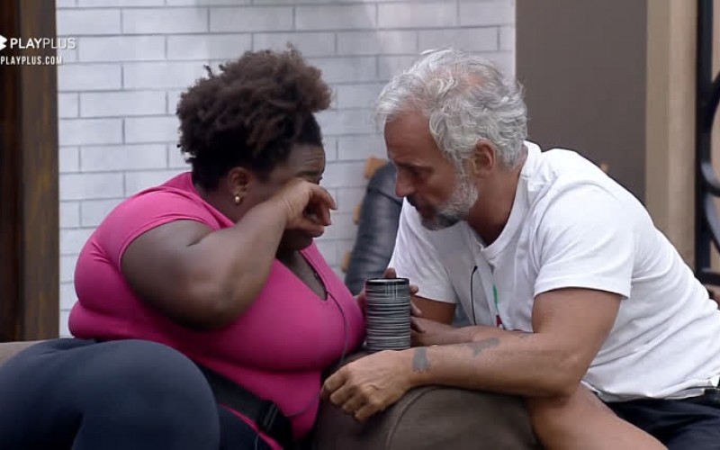 Jojo chora ao conversar sobre formação da Roça com Mateus - A Fazenda 12