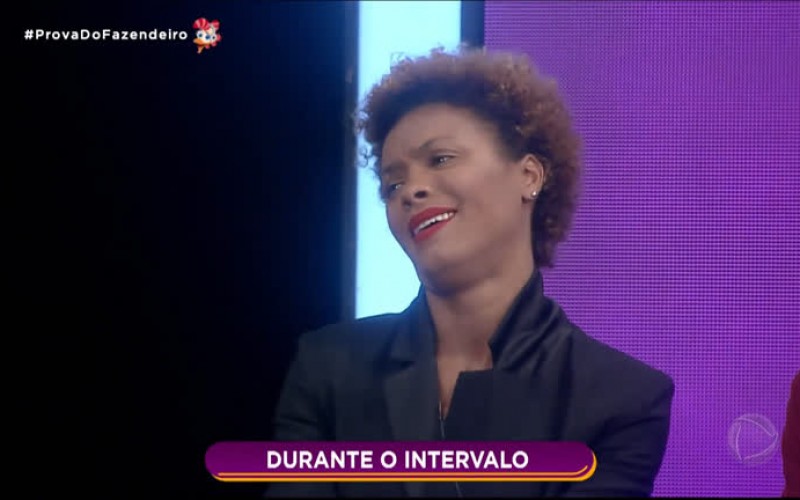 Jojo e Lidi discutem durante intervalo da última votação (24) - A Fazenda 12