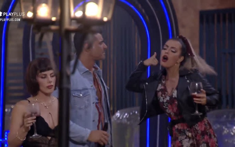 Li Martins e JP fazem performance na festa Romance - Power Couple Brasil 5