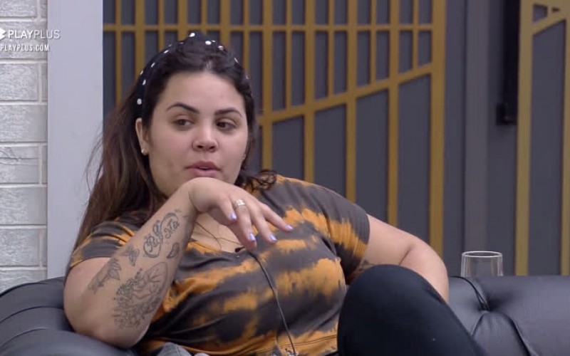 Mari e Matheus planejam decoração em homenagem ao reality - Power Couple Brasil 5