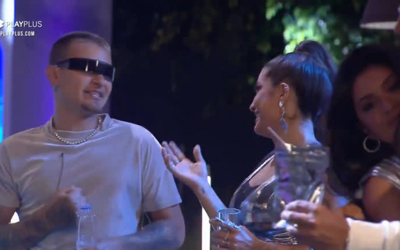 Marina nega interesse em MC Gui e torce para o casamento do amigo - A Fazenda 13