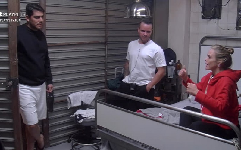 "Me perdoa", diz Yugnir após aumentar o tom de voz com Nina - Power Couple Brasil 5