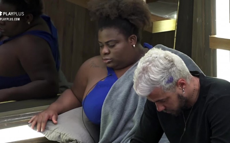 Peões comentam táticas de Biel para ganhar público - A Fazenda 12