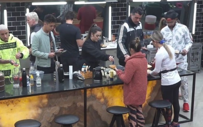 Quem é você na cozinha da Mansão Power? Faça o teste e descubra!