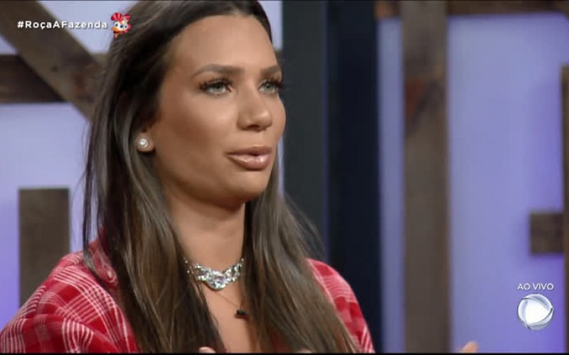 Stéfani vota em Biel para defender Jojo e Lipe - A Fazenda 12