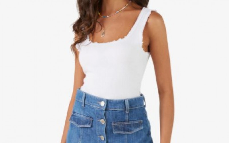 Transforme seu visual com 5 peças curinga da Riachuelo