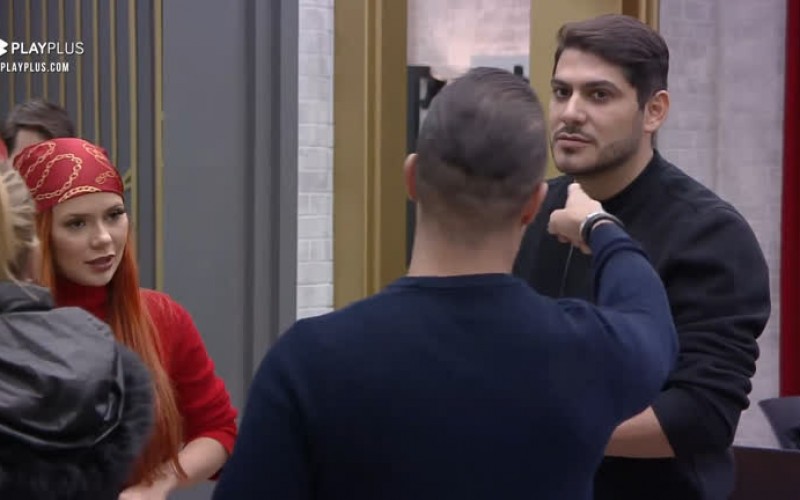 "Você não quer nem ouvir", diz Filipe durante discussão com Yugnir - Power Couple Brasil 5