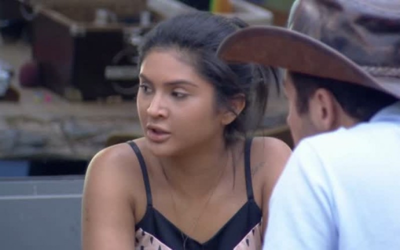 "Vou jogar contra", garante Mileide sobre Bil - A Fazenda 13