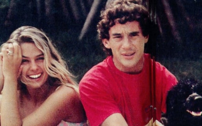 Galisteu faz homenagem a Senna e reproduz frase famosa do piloto