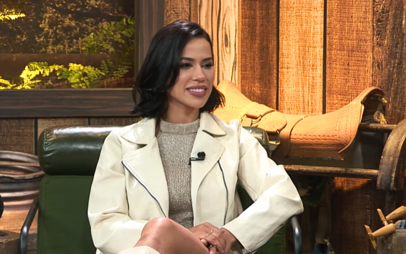 Larissa Tomásia confessa que teve ciúmes de Júlia e detona peão: ‘Se tiver uma repescagem, o Sacha que me aguarde!’