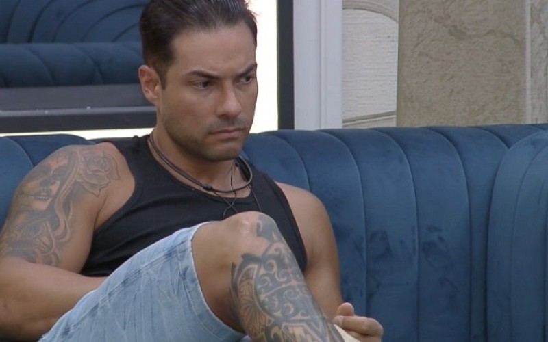 Saiba como a eliminação de Bruno Camargo repercutiu em A Grande Conquista