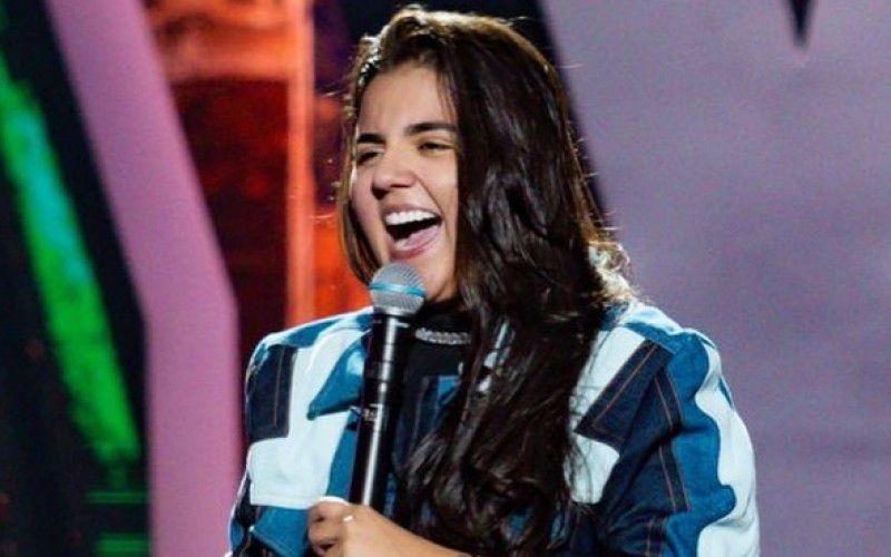 Yasmin Santos agita a festa de A Fazenda 16 nesta sexta (11)